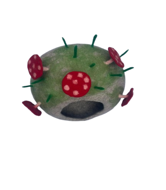 18 MUSHROOM TOPPED CAT HOUSE - Image 1