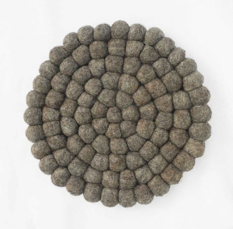 R-1 Felt Ball Hot Pot Mat - Image 1